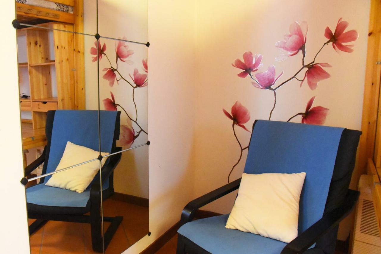Appartamento Cozy Garden Retrait Varenna Esterno foto